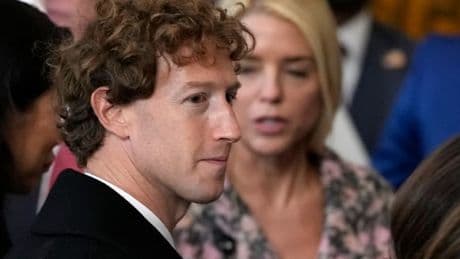 Vous n'avez pas (assez) d'amis? Mark Zuckerberg mise tout sur ses chatbots