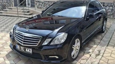 7 bin 69 nüfuslu ilçeye lüks makam aracı! Sosyal medya paylaşımı gündem oldu