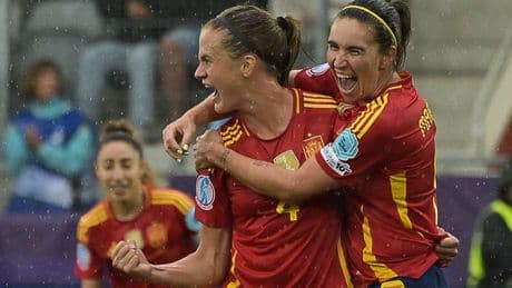 Topfavoriet Spanje op EK in spektakelstuk te sterk voor België: 6-2