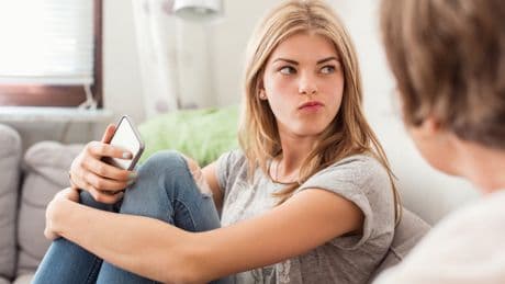 Therapist Shares 5 Phrases To Use When Teens 'Talk Back'