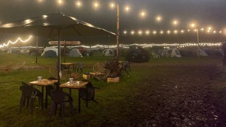 Wassermassen und Blitze - Metal-Camp beim Wacken geräumt