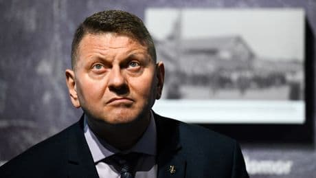 Ukraine | Selenskyj-Herausforderer Walerij Saluschnyj: Drahtseilakt in London