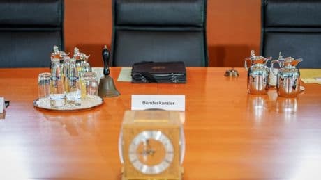 Regierungsbildung: Ein Kabinett kann man nicht würfeln