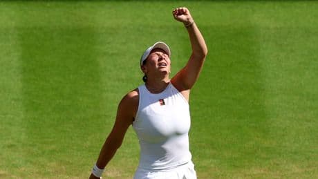 Aryna Sabalenka fumes as Amanda Anisimova celebrates net cord: ‘Why didn’t you say sorry?’