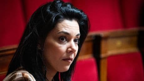 Sophie Chikirou "ne considère pas que la Chine est une dictature", Raphaël Glucksmann suggère que la place de LFI est au rassemblement de Pékin