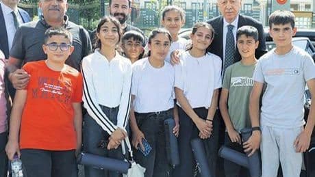 ‘Yeni anayasa için el ele verelim’