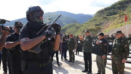 El partido Voluntad Popular de Venezuela exige una prueba de vida de dos activistas tras su supuesto traslado de prisión