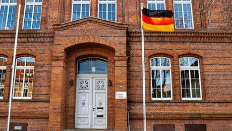 Flaggenwesen: Deutschland, Deutschland, überall [Online-Abo]