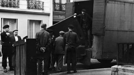 Tracking down the pianos looted by the Nazis from Jewish families in France