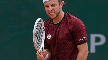 Prachtige primeur Tallon Griekspoor: Nederlander na thriller naar vierde ronde op Roland Garros