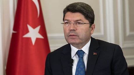 Bakan Tunç duyurdu: Bir kedinin öldürülmesine ilişkin soruşturma başlatıldı