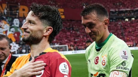 Mertens ve Muslera'ya duygusal veda!