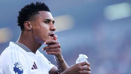Man Utd and Arsenal agree on Ollie Watkins concern as huge transfer issue emerges