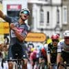 Tadej Pogacar (opnieuw) geklopt door Mathieu van der Poel, maar...
O, wat reed hij weer makkelijk bergop