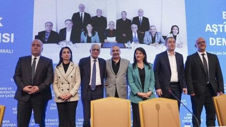 DEM Parti’den açıklama: Kongre Türkiye’ye hayırlı olsun yeni bir dönem başladı