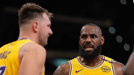 LeBron acaba de deshojar la margarita y se pronuncia: ¿se retira o no?