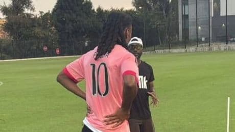 <p>Thuram veste Pogba: il dettaglio Juve negli allenamenti in vacanza con Marcus</p>