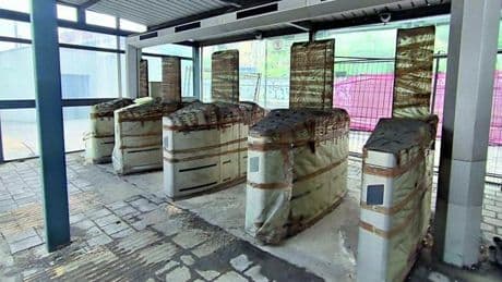 Stazioni, tornelli di sicurezza addio: le Ferrovie abbandonano il progetto
