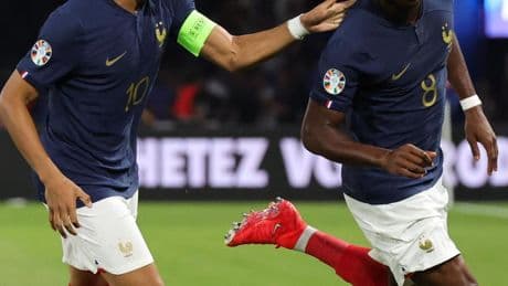Mbappé y Tchouaméni, convocados por Francia