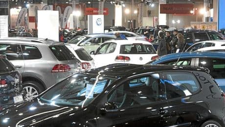 La guerra de descuentos estanca la venta de coches usados frente a la de nuevos