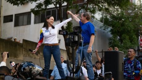 El chavismo detiene a Juan Pablo Guanipa, aliado de María Corina Machado, dos días antes de las elecciones parlamentarias