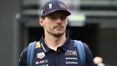 Red Bull pide perdón a Max Verstappen por su mal resultado en Hungría: "No te dimos el coche que merecías"