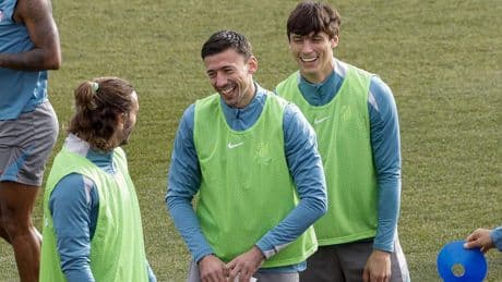 El Cholo busca pareja de centrales para el final de LaLiga