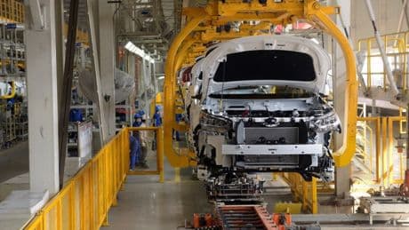Robot süpürge devinden sürpriz hamle! Dünyanın en hızlı elektrikli otomobilini üretecek