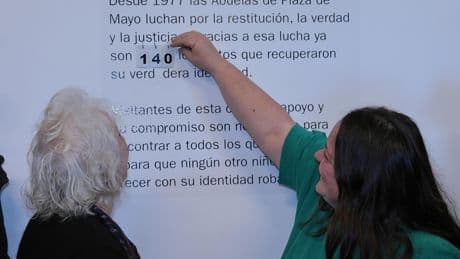 Gestolen kleinkind na bijna vijftig jaar herenigd met familie in Argentinië