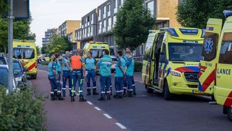 Meerdere gewonden, waaronder agent, bij steekpartij in Hoofddorp