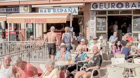 Brits warned of easy mistake that instantly makes Spanish locals think you’re rude