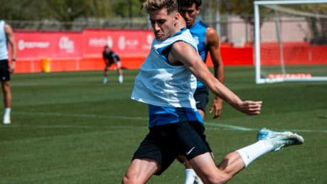 Robert Navarro tampoco llegará ante el Valladolid