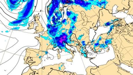 Ciclone danese sull'Italia, in arrivo piogge e temporali (ma poi cambia tutto): ecco dove e quando