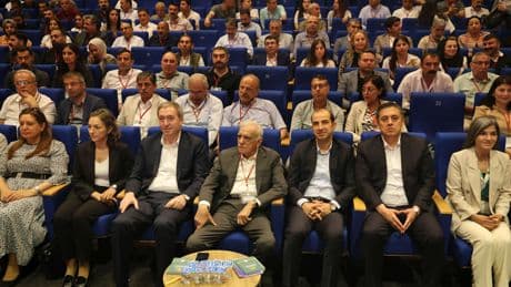 DEM Parti: Yerel Yönetimler Özerklik Şartı'na konulan çekince kaldırılsın