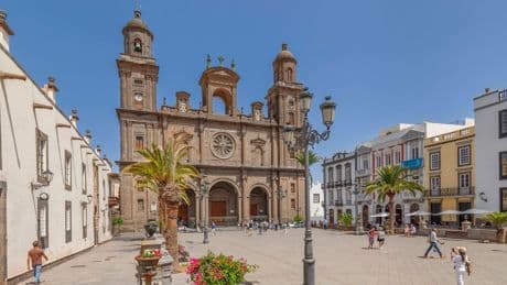 750 Euro für Zigarettenkippen! - Auf Gran Canaria herrschen bald strengere Regeln