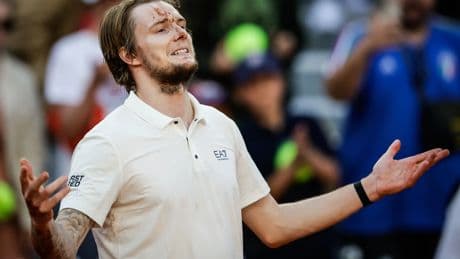 Bublik tira de ironía en redes tras ser arrollado por Sinner en Roland Garros: &quot;Casi lo tenía, chicos&quot;