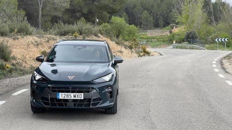 Enfrentamos al Cupra Terramar eTSI 150 CV y al e-Hybrid 204 CV ¿Cuál es mejor?