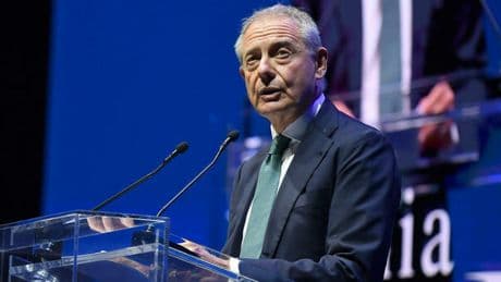 Stellantis: Urso: «Calo produzione è per crisi europea del settore auto, Ue cambi rotta»