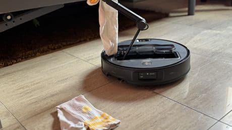 Roborock Saros Z70, análisis: lo de 'como vaya yo y lo encuentre' ya no lo dice mi madre, sino este robot aspirador