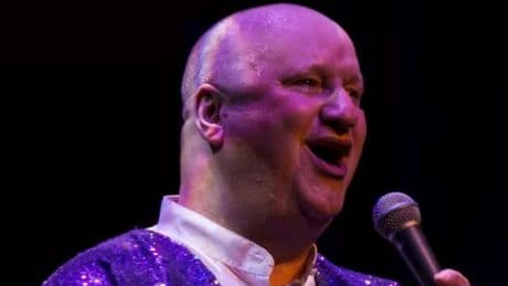Scottish entertainer marking 40 years in showbiz with Airdrie Town Hall event