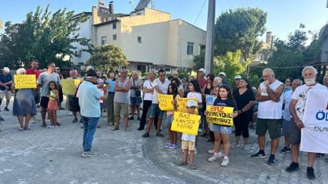 Burhaniye’de baz İstasyonu eylemi: Baz istasyonları mahallemizden sökülmelidir!