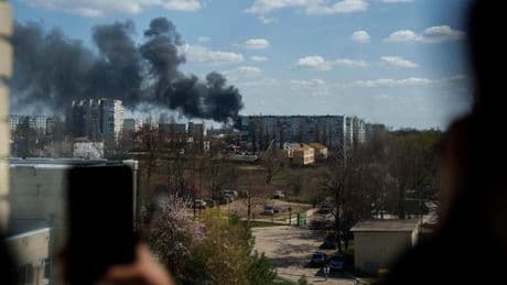 En direct, guerre en Ukraine : le bilan de l’attaque russe sur Soumy passe à 35 morts ; la Russie affirme avoir ciblé une réunion de l’armée ukrainienne