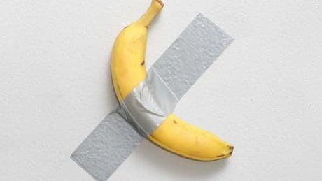 Aus Interesse? Museumsbesucher verspeist millionenschwere Banane