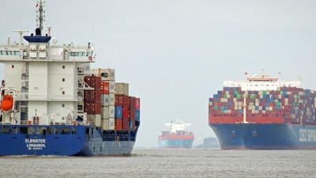 Engpässe in der Schifffahrt: Wegen Trump: „Der Hamburger Hafen ist am Anschlag“