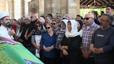 Eski eşi tarafından katledilen Bahar Aksu'nun cenazesi toprağa verildi