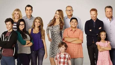 Modern Family star Aubrey Anderson-Emmons comes out as bisexual five years after sitcom ended
