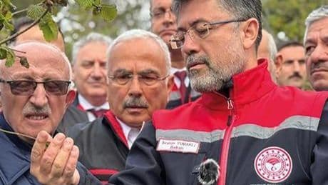 Bakan Yumaklı: Bir yıllık emeğin garanti altına alınmasının tek yolu tarım sigortasıdır