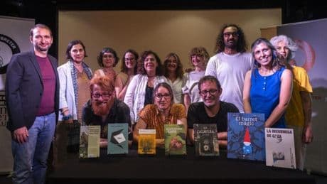 La debutante Montse Albets, premio Llibreter con ‘Només terra, només pluja, només fang’