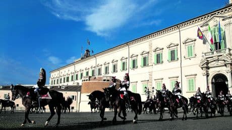 L?Urbe e i due Stati: simmetria invariabile che scavalca i secoli