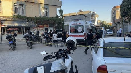Şanlıurfa'da 24 yaşındaki genç otomobilde ölü bulundu! 2 kişi gözaltına alındı